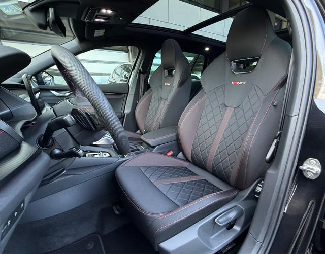Vordersitze Polsterung Skoda Octavia Combi 2025 H5 RS