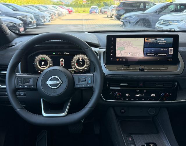 Innenraum Nissan Qashqai 2025 H9 Tekna+ 
