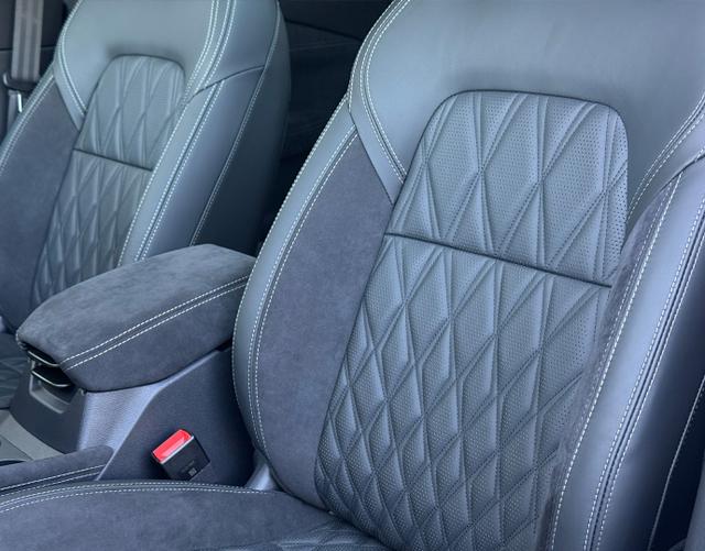 Vordersitze Polsterung Nissan Qashqai 2025 H9 Tekna+ 