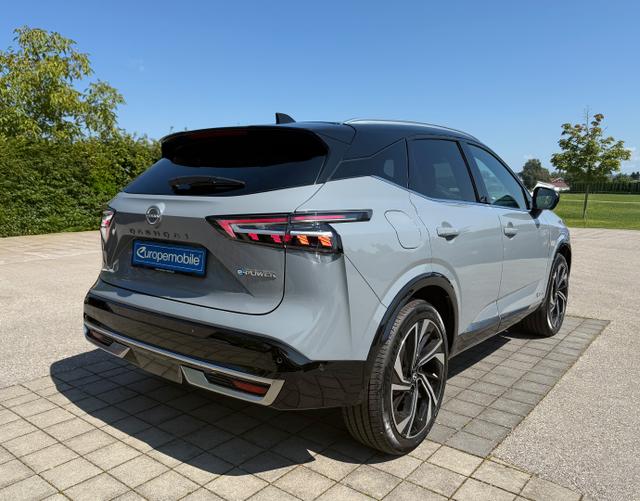 Hinten Nissan Qashqai 2025 H9 Tekna+ 