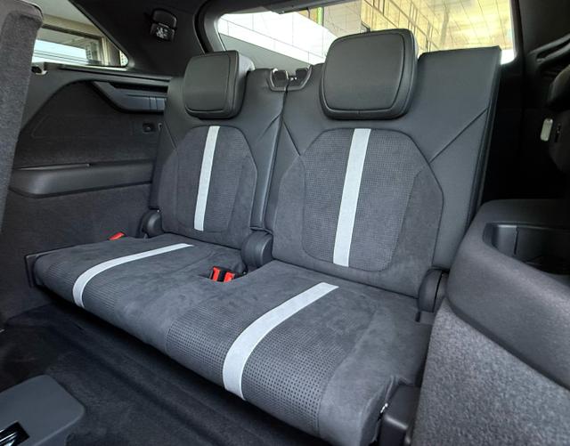 Rücksitzbank Skoda Kodiaq 2025 H10 SPORTLINE 2.0 TDI DSG 4x4 142 kW