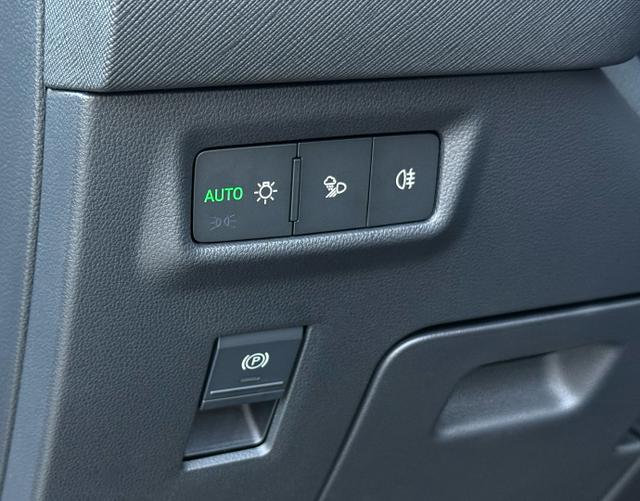 Lichtschalter Skoda Kodiaq 2025 H10 SPORTLINE 2.0 TDI DSG 4x4 142 kW