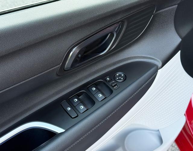 Fahrertür Highlights Hyundai i20 STYLE 1.0 T-GDI MildHybrid 120 6-G
