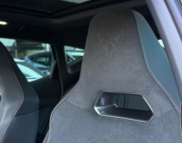 Vordersitze Polsterung Cupra Formentor VZ 2.0 TSI 333 DSG 4Drive