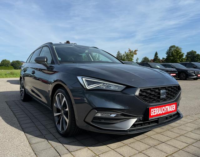 Vorne Seat Leon Sportstourer ST FR NEW 1.5 TSI 