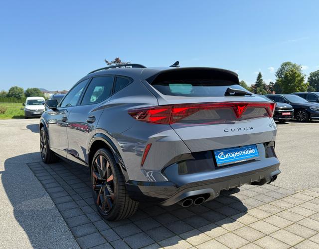 Hinten Cupra Formentor VZ 2.0 TSI 333 DSG 4Drive