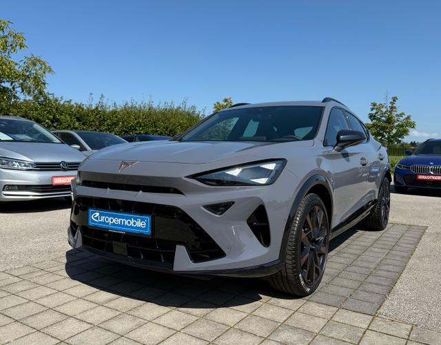 Vorne Cupra Formentor VZ 2.0 TSI 333 DSG 4Drive