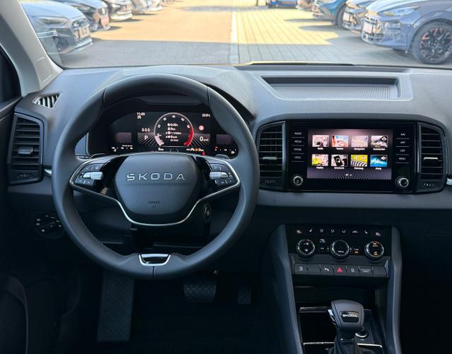 Innenraum Skoda Karoq SELECTION 2025 1.5 TSI 110kW DSG