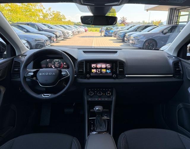 Innenraum Skoda Karoq SELECTION 2025 1.5 TSI 110kW DSG