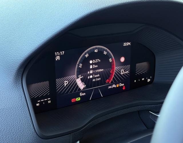 Digitales Cockpit Skoda Karoq SELECTION 2025 1.5 TSI 110kW DSG
