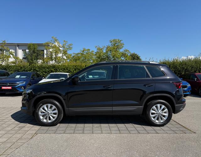 Fahrerseite Skoda Karoq SELECTION 2025 1.5 TSI 110kW DSG