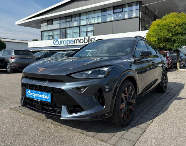 Vorne Cupra Formentor VZ 2.0 TSI 333 DSG 4Drive
