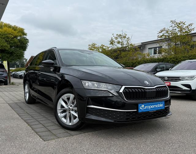 Vorne Skoda Octavia Combi 2025 H14 SELECTION 1.5 TSI mHEV 110kW DSG