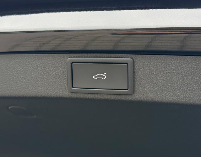 Kofferraum elektrisch Skoda Octavia Combi 2025 H14 SELECTION 1.5 TSI mHEV 110kW DSG