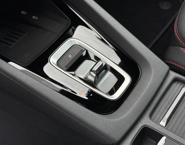 Automatikgetriebe Skoda Octavia Combi 2025 H4 RS 2.0 TSI 265 DSG