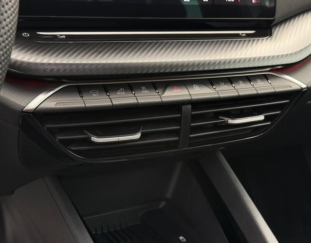 Klimaanlage Skoda Octavia Combi 2025 H4 RS 2.0 TSI 265 DSG