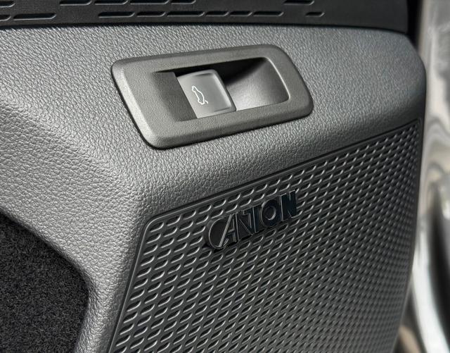 Canton Soundsystem Skoda Octavia Combi 2025 H4 RS 2.0 TSI 265 DSG