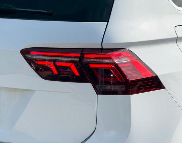 LED Rückleuchte Volkswagen Tiguan Elegance 1.5 TSI EVO 150 DSG