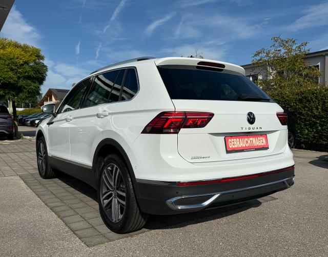 Hinten Volkswagen Tiguan Elegance 1.5 TSI EVO 150 DSG