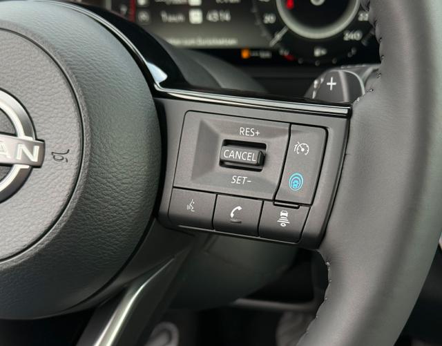 Multifunktionslenkrad Nissan Qashqai 2025 H2 N-Connecta MHEV 158 Xtronic