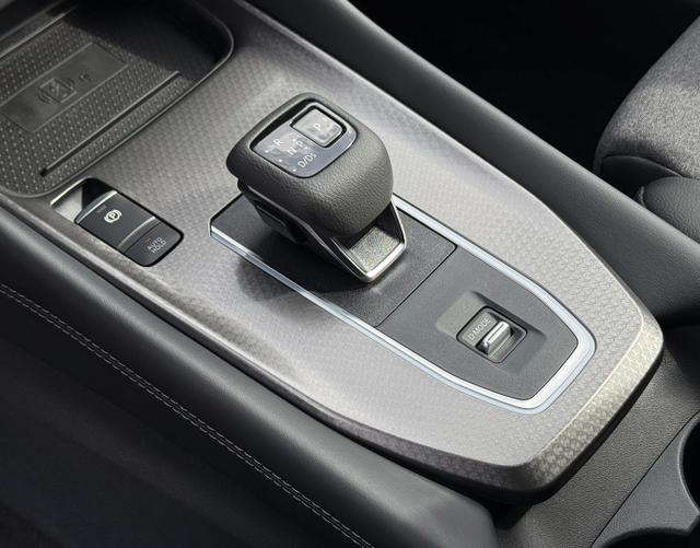 Automatikgetriebe Nissan Qashqai 2025 H2 N-Connecta MHEV 158 Xtronic