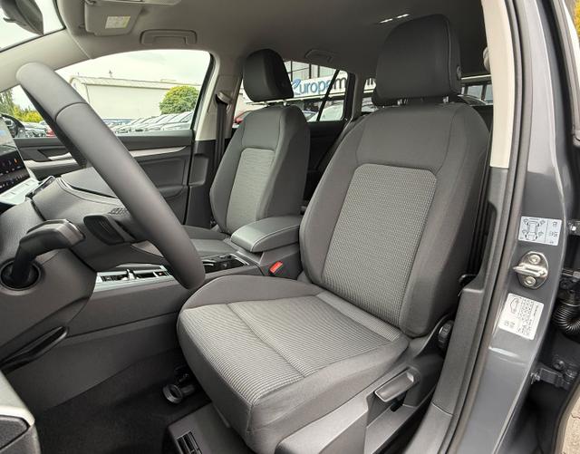 Vordersitze Polsterung Volkswagen Golf Variant 2025 1.5 eTSI ACT DSG MHEV