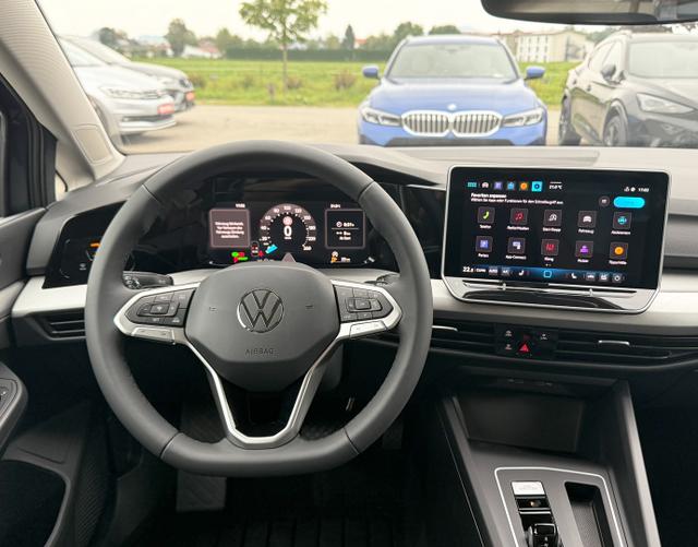 Innenraum Volkswagen Golf Variant 2025 1.5 eTSI ACT DSG MHEV