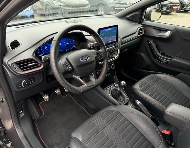 Interieur Ford Puma ST-Line X 1.0 EcoBoost 155 Hybrid