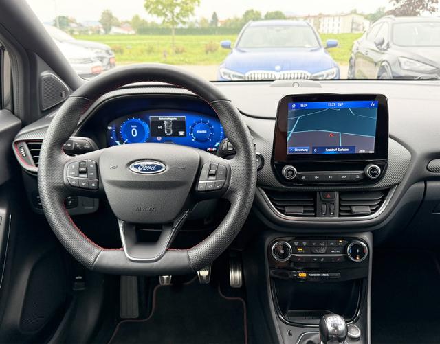 Innenraum Ford Puma ST-Line X 1.0 EcoBoost 155 Hybrid