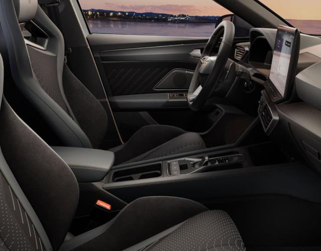 Cupra Leon Sportstourer VZ EXTREME 2.0 TSI 245 kW DSG 4DRIVE