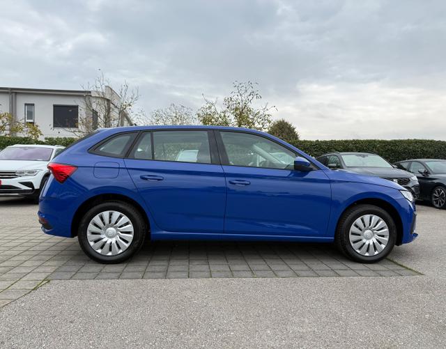 Beifahrerseite Skoda Scala 2026 H5 ESSENCE 5J.GARANTIE 1.0 TSI 70kW