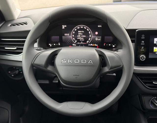 Lenkrad Skoda Scala 2026 H5 ESSENCE 5J.GARANTIE 1.0 TSI 70kW