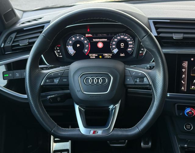 Lenkrad Audi Q3 advanced 35 TFSI S tronic