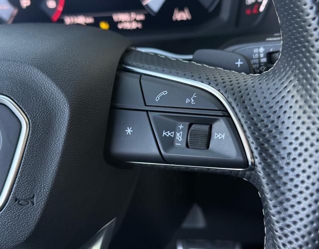 Multifunktionslenkrad Audi Q3 advanced 35 TFSI S tronic