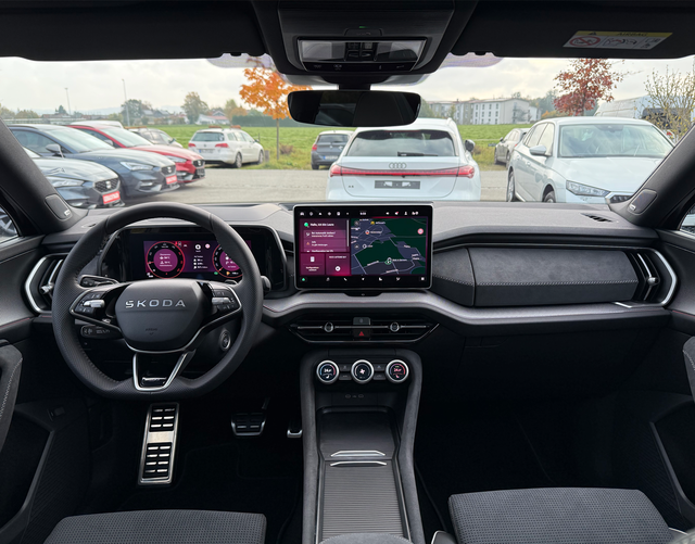 Innenraum Skoda Kodiaq 2026 H3 SPORTLINE 130 KOMFORT 2.0 TDI 142kW DSG 4x4
