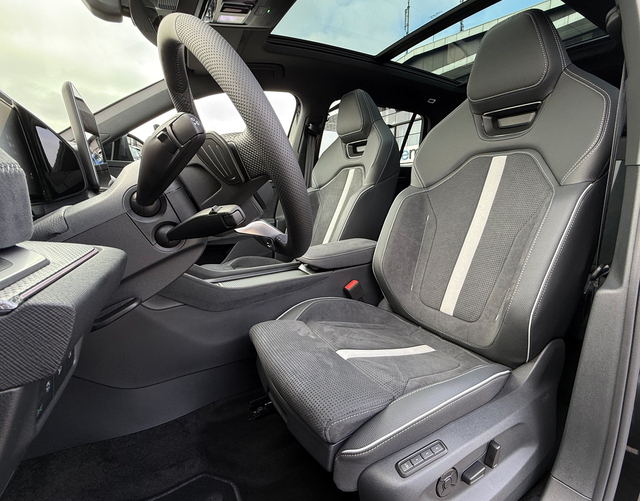 Vordersitze Polsterung Skoda Kodiaq 2026 H3 SPORTLINE 130 KOMFORT 2.0 TDI 142kW DSG 4x4