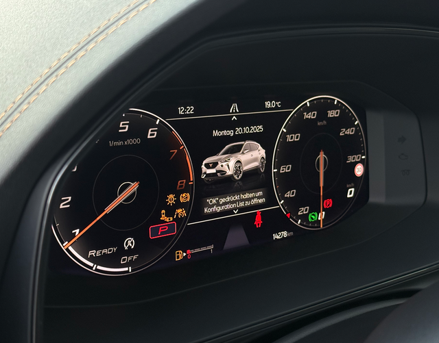 Digitales Cockpit Cupra Formentor 1.5 TSI 150 PS DSG