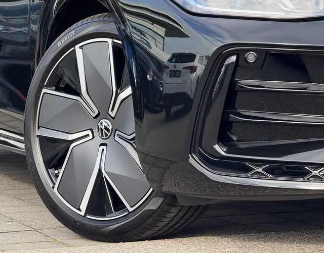 Felge Volkswagen Passat Variant 2026 R-Line 2.0 TDI SCR 4MOTION 193 DSG