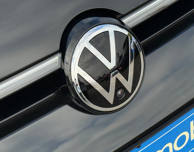 Logo Volkswagen Passat Variant 2026 R-Line 2.0 TDI SCR 4MOTION 193 DSG