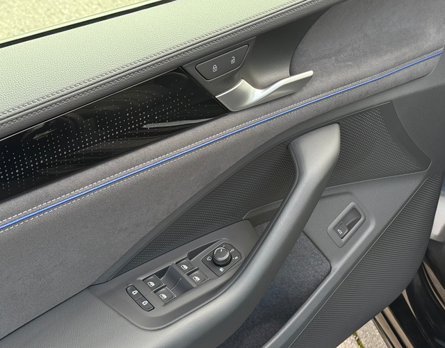 Fahrertür Volkswagen Passat Variant 2026 R-Line 2.0 TDI SCR 4MOTION 193 DSG