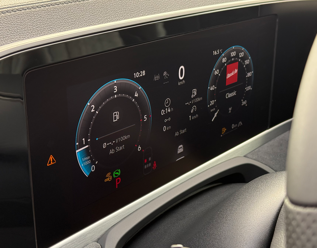 Digitales Cockpit Volkswagen Passat Variant 2026 R-Line 2.0 TDI SCR 4MOTION 193 DSG