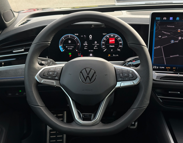 Lenkrad Volkswagen Passat Variant 2026 R-Line 2.0 TDI SCR 4MOTION 193 DSG