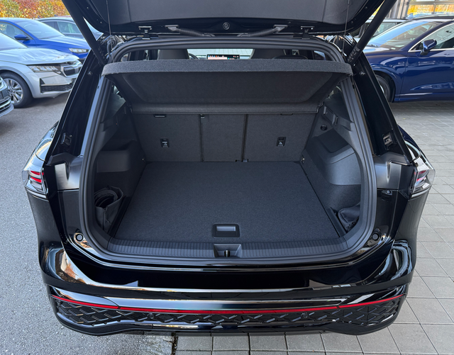 Kofferraum Volkswagen Tiguan 2026 H3 R-LINE 2.0 TDI SCR 193 DSG 4MOTION
