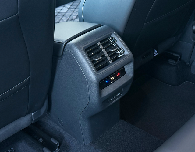 Klimaanlage hinten Volkswagen Tiguan 2026 H3 R-LINE 2.0 TDI SCR 193 DSG 4MOTION