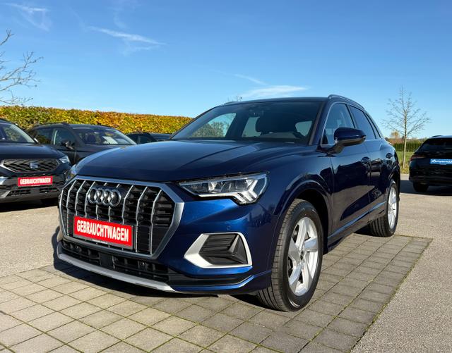 Vorne Audi Q3 advanced 35 TFSI S tronic