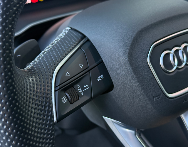 Multifunktionslenkrad Audi Q3 advanced 35 TFSI S tronic