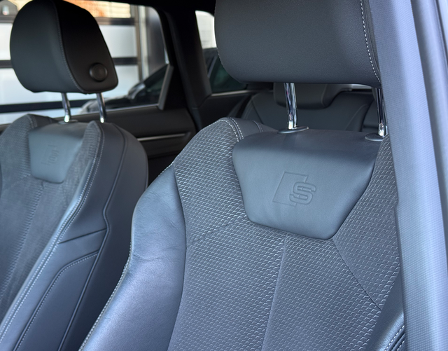 Vordersitze Polsterung Audi Q3 advanced 35 TFSI S tronic