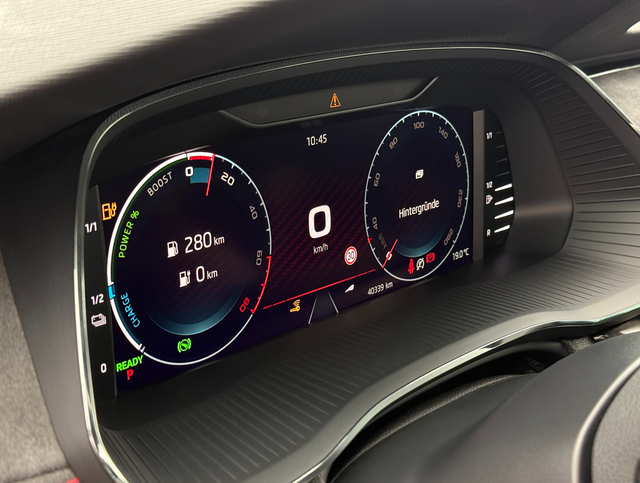 Digitales Cockpit Skoda Octavia Combi RS iV 1.4 TSI Plug-in Hybrid DSG