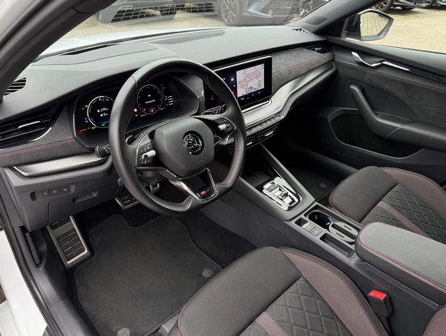 Interieur Skoda Octavia Combi RS iV 1.4 TSI Plug-in Hybrid DSG