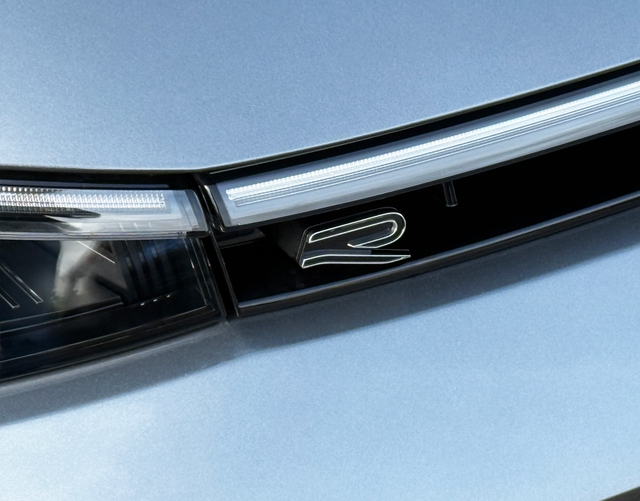 Logo Volkswagen Passat Variant 2026 R-Line 2.0 TDI SCR 4MOTION 193 DSG